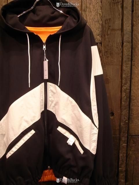 training hoodie