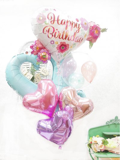 誕生日のバルーン電報にぴったり 大人可愛いバースデーに 名古屋のバルーンギフトショップ エアリーガーデン