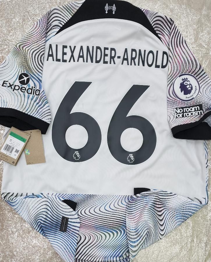 リバプール アレクサンダー・アーノルド 66番 XL 新品】#66 アーノルド リバプール ユニフォーム 早い者勝ち