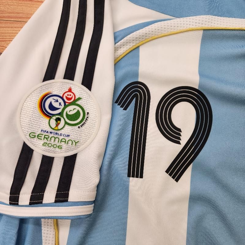 2006 アルゼンチン代表 W杯 メッシ 19番 ユニフォーム アルゼンチン代表（H）W杯 2006 メッシ＃19 + パッチ付き！