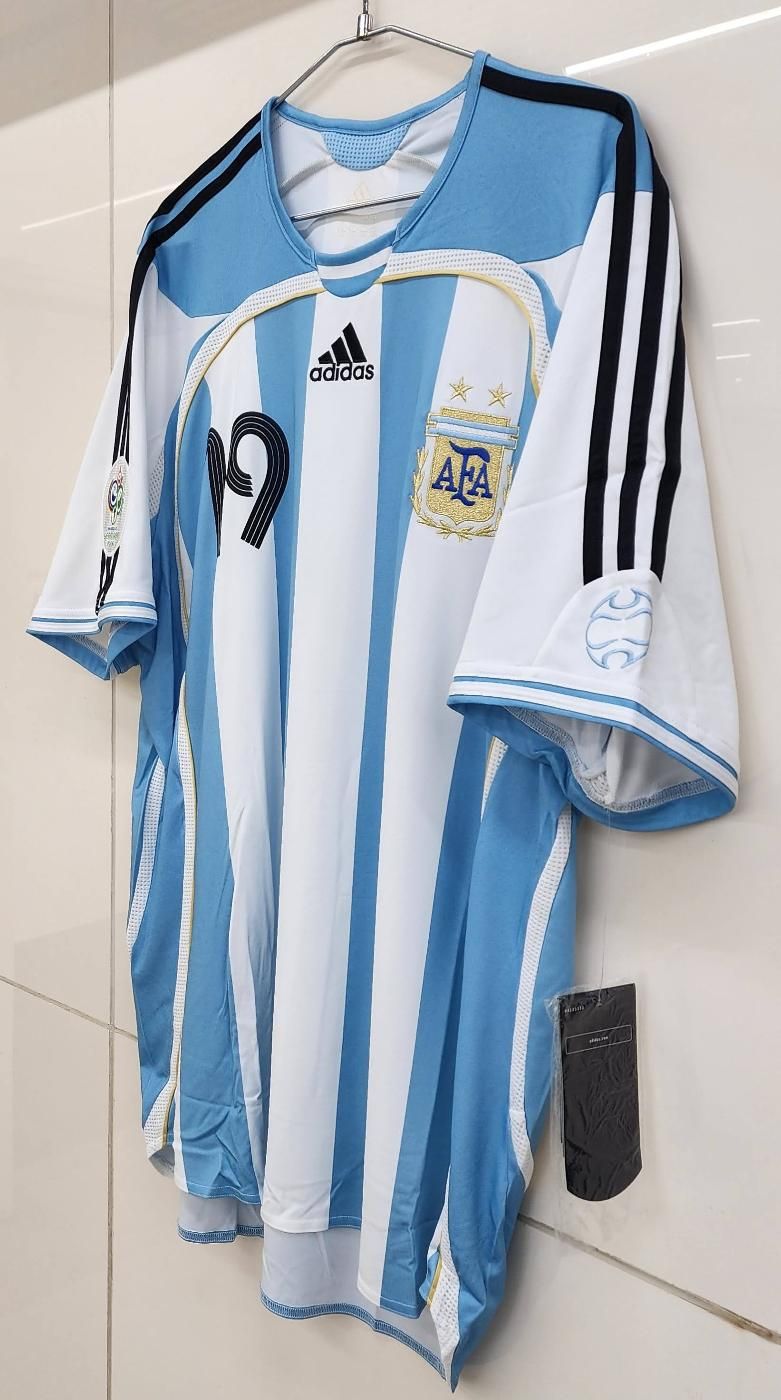 【美品】 ヴィンテージ Worldcup2006 メッシ 19番 アルゼンチン代表（H）W杯 2006 メッシ＃19 + パッチ付き！