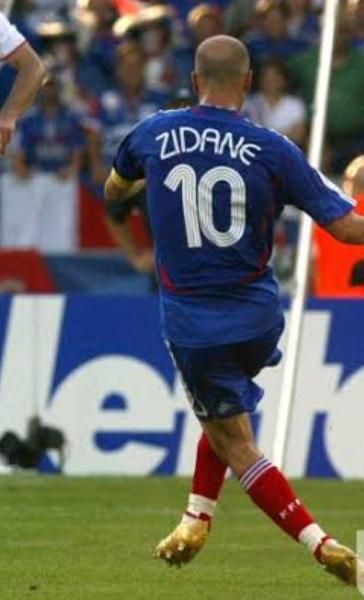 フランス代表 ジダン＃10 | W杯 2006 パッチ付 - DON VALON