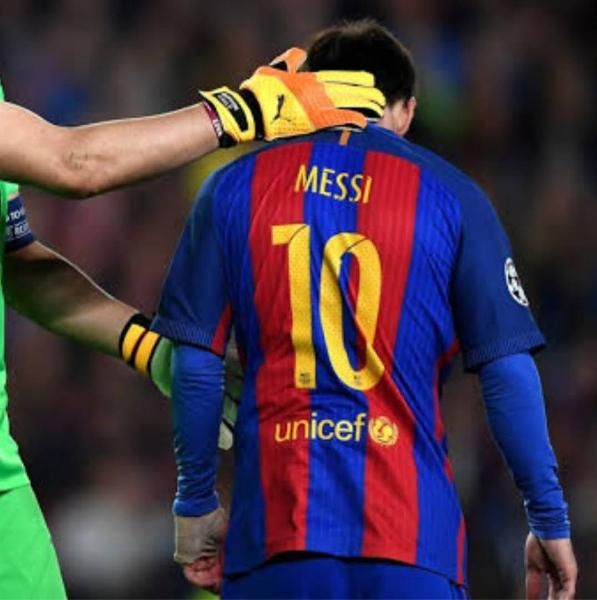 16-17シーズンのバルセロナの10番、メッシ サッカー・フットサル