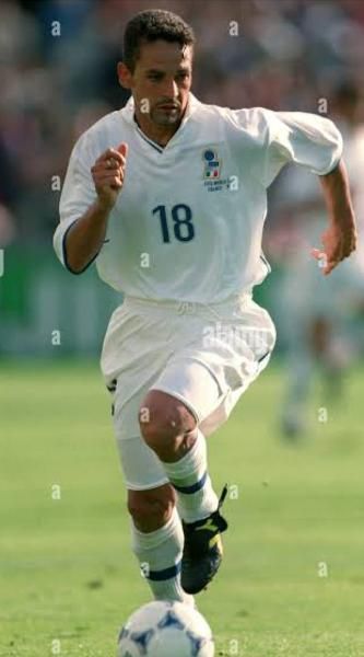 イタリア（A）1998 フランスW杯 BAGGIO R,#18 + WC 98 胸