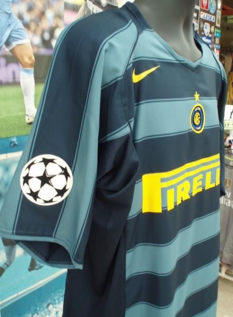 インテル　01-02 ヴィエリ インテル 02/03 #32 ヴィエリ ユニフォーム - メルカリ