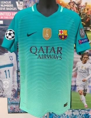 【極美品】バルセロナ　ユニフォーム　オーセンティック　16/17 極美品】バルセロナ ユニフォーム オーセンティック 16/17