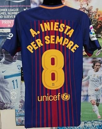 バルセロナ 17-18 ホーム ユニフォーム イニエスタ8 レジェンド 希少 バルセロナ 17-18 ホーム ユニフォーム イニエスタ8 レジェンド