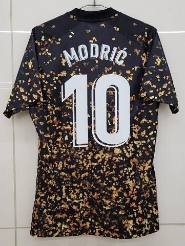 19/20 レアルマドリード#13 Courtois 選手支給品 19/20 レアルマドリード#13 Courtois 選手支給品 - メルカリ