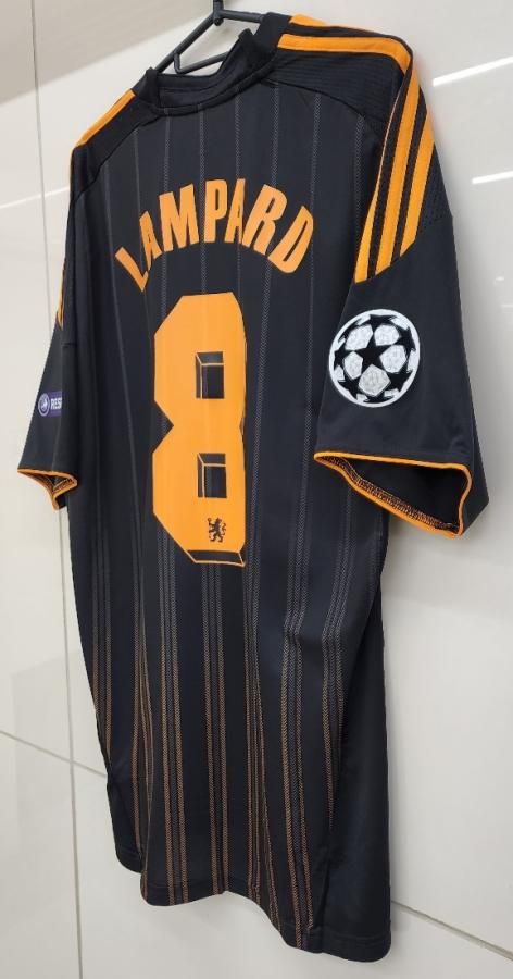 チェルシー(A)10/11 UCL用 ランパード#8 + パッチ2個付き! チェルシー(A)10/11 UCL用 ランパード#8 + パッチ2個付き!