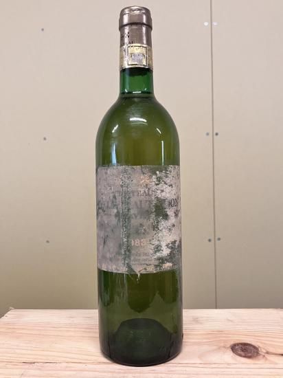 1983 ChateauLaville Haut-Brion
 <BR>
 Ch. ������� �����֥ꥪ�� 1983<BR><B>26%OFF</B>(����ȡ����顦�ߥå���󡦥������֥ꥪ��)
