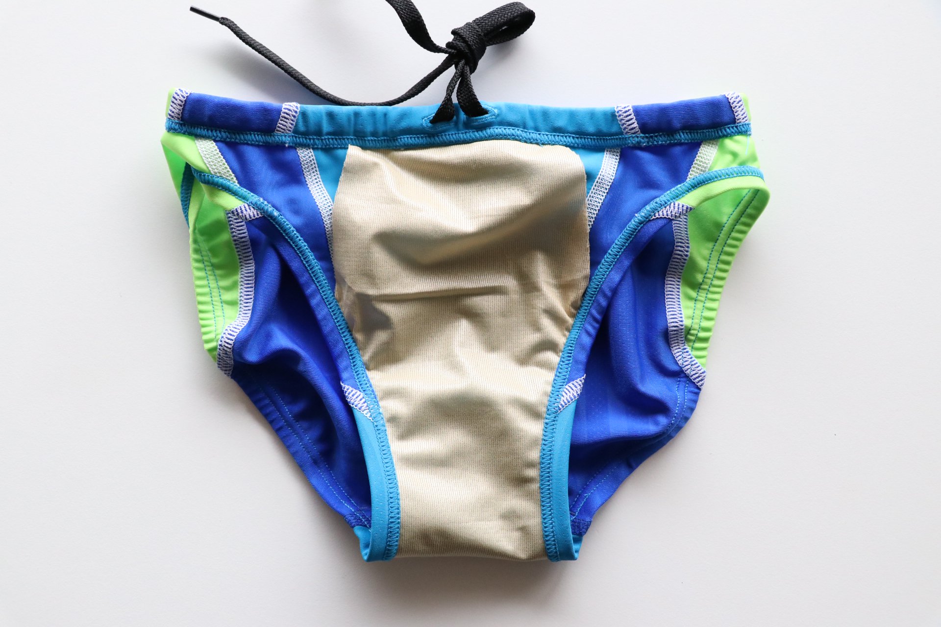 Mizuno Men's Swimwear Stream Aqucela Brief 22x27x37