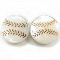 【受注生産品】ベースボール・白蝶貝のボタンダウンピアス