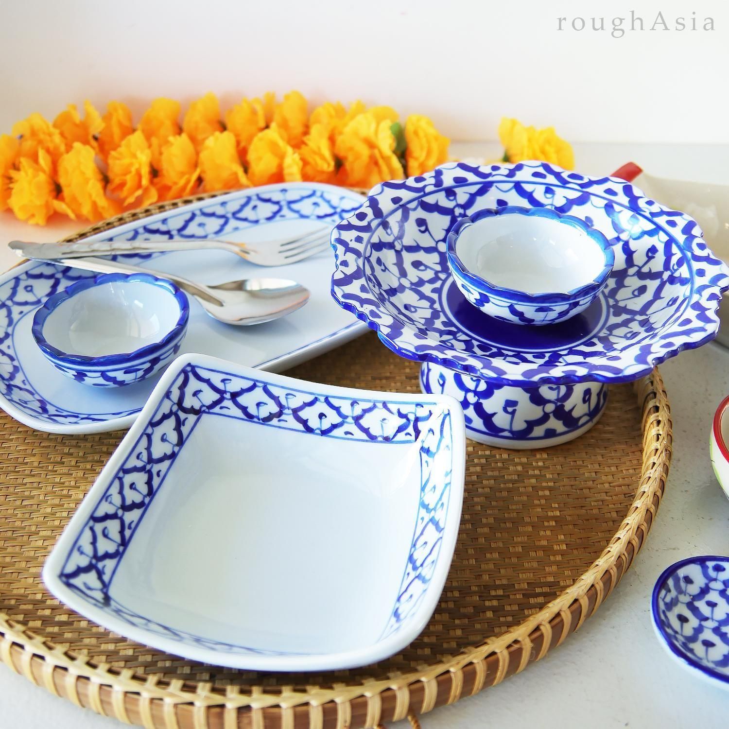 タイ》ブルー＆ホワイト パイナップル柄スクエアボウル Sサイズ