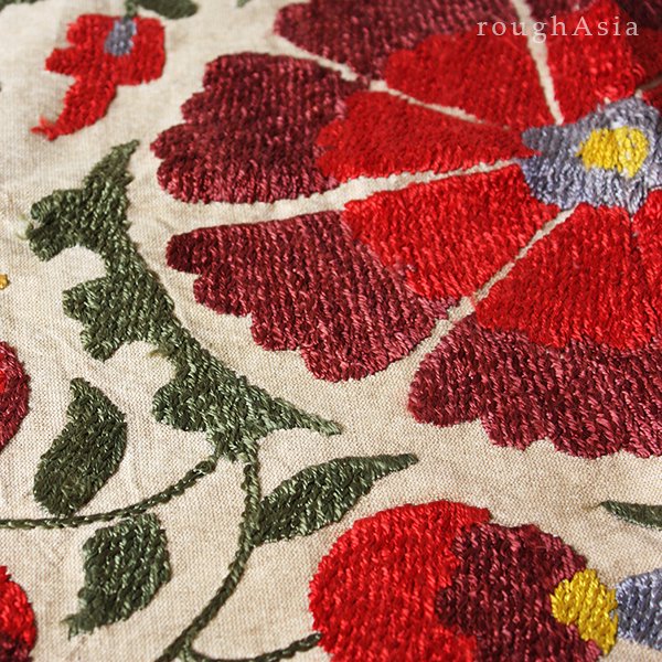 中央アジアの伝統刺繍布 スザニ スザンニ C アジアの台所用品や雑貨小物 アジアン雑貨ショップ ラフエイジア