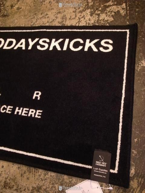 MAGIC STICK / TODAYS KICKS CLASSIC TAG MAT [BLACK] - THINKTANK ltd