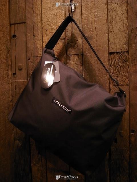 APPLEBUM / VALUE BIG SQUARE BAG [BLACK] - THINKTANK ltd.[Dove&Bucks.] WEB  SHOP