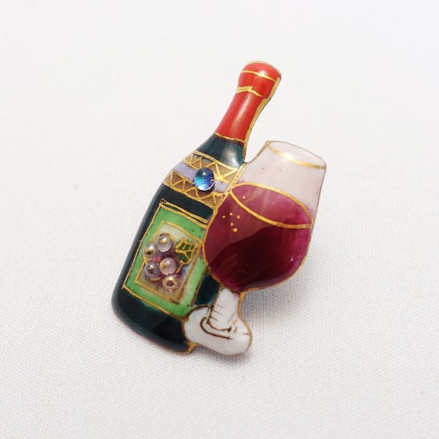 ピンバッジ・赤ワイン瓶ボトルとグラス酒◆フランス限定ピンズ◆レアなヴィンテージものピンバッチ