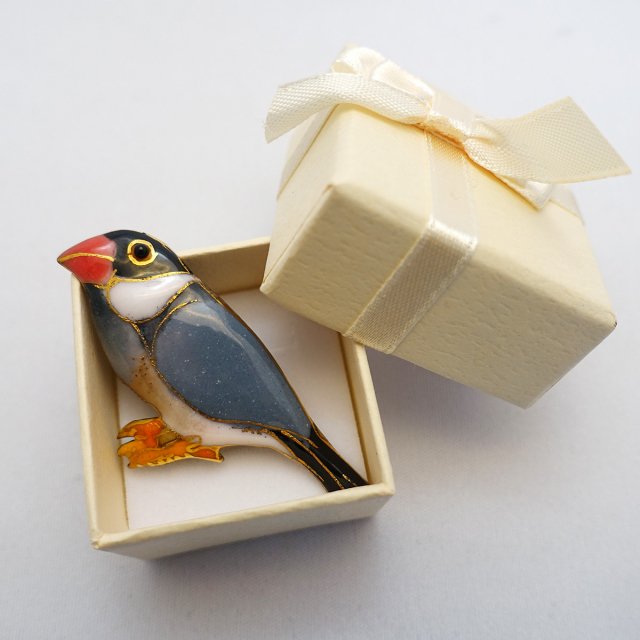独特の素材 ピンズ ピン バッジ ブローチ 鳥 小鳥 鳥類 シリーズ