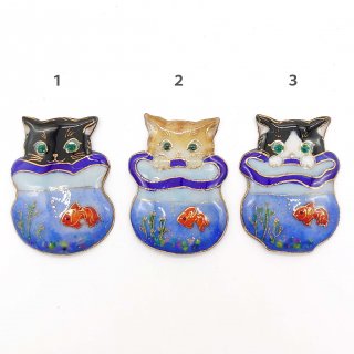 猫（ねこ）cat - 七宝焼の工房Uncle Z(アンクル・ゼット) - 土田善太郎 Enamel Art Shop