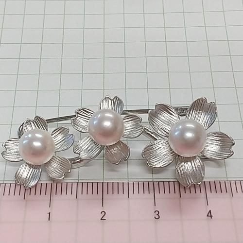 SV桜の花が3枚ブローチ(あこや真珠) - 真珠専門店 おおば真珠