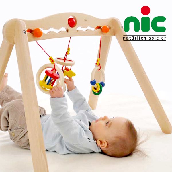 nic ニック社 ベビートレーナー - 木のおもちゃ赤ちゃんのおもちゃ木製 