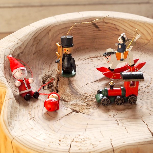 ［Kimmerle キマール社］クリスマス 木製オーナメント 木馬に乗る天使 5cm