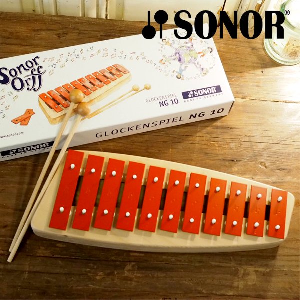 [メール便可] SONOR ゾノア社 カスタネット KIKA〜ドイツ有数の打楽器メーカーSONOR（ゾノア社）の幼児楽器「オルフシリーズ」。初めて与える楽器こそ高品質であってほしいとの思いで開発されたTOY SOUNDシリーズのカスタネットです。