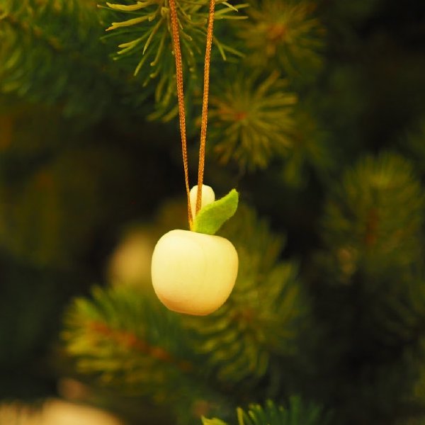 Kimmerle キマール社］クリスマス 木製オーナメント 白木のりんご