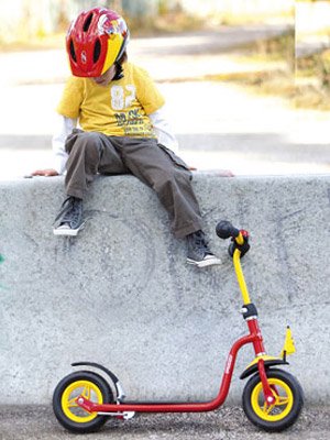 PUKY プッキー社］三輪スクーター R 1 レッド - 木のおもちゃ