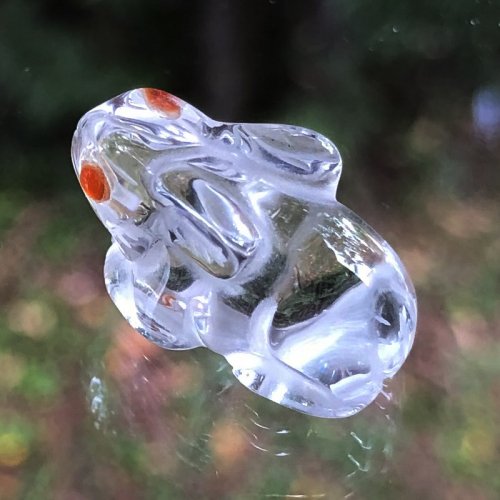 『クリスタルDEW』 天然石彫り物動物水晶