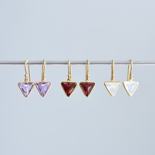 Small Triangle Stone Earrings (Tej Kothari)