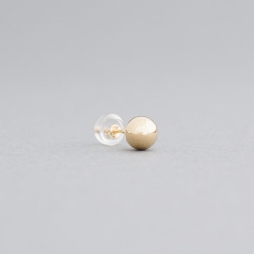 Small Ball Earring (Kathleen Whitaker) - SOURCE objects