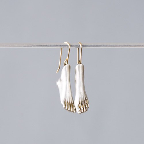 Feet Earrings (Gabriella Kiss) - SOURCE objects