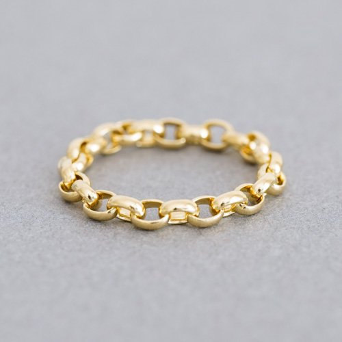 Large Plump Chain Ring (SOURCE)