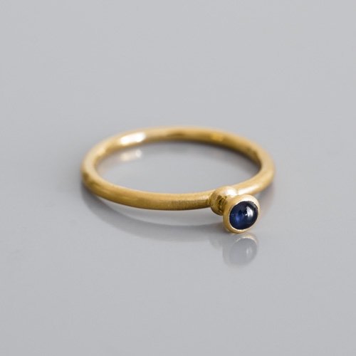 3mm Round Sapphire Ring (Mika Uehara)