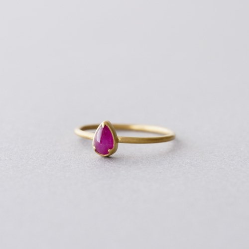 Small Pear Shape Ruby Ring (Gabriella Kiss)
