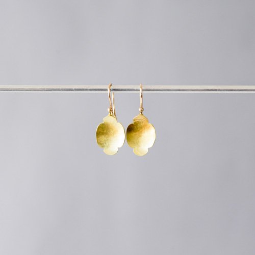 Small Hammered Scallop Earrings B (Gabriella Kiss) - SOURCE objects