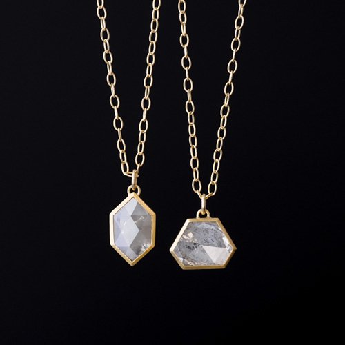 <img class='new_mark_img1' src='https://img.shop-pro.jp/img/new/icons8.gif' style='border:none;display:inline;margin:0px;padding:0px;width:auto;' />Slice Diamond Necklace 600mm (SOURCE)