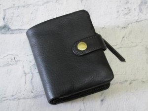 CINQ（サンク）二つ折り財布 ブラック | イタリアンレザーを使用した ...