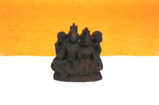 ラクシュミー・ナーラーヤナ神像（シャーラグラーマ、98グラム）（受注発注品）