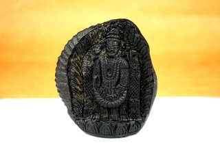 ティルパティ・バラジ神像（シャーラグラーマ、350g）（受注発注品）