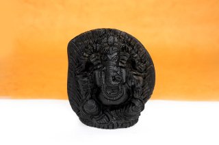 ガネーシャ神像（シャーラグラーマ、300g）（受注発注品）