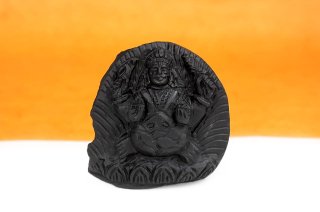 クールマ神像（シャーラグラーマ、77グラム）（受注発注品）