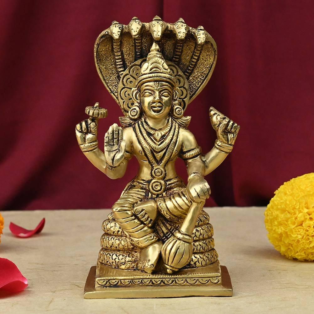 パールヴァティー像　金属製　8cm 　ー インドの小さな神さま ー パールヴァティー像 金属製 8cm ー インドの小さな神さま ー 連載