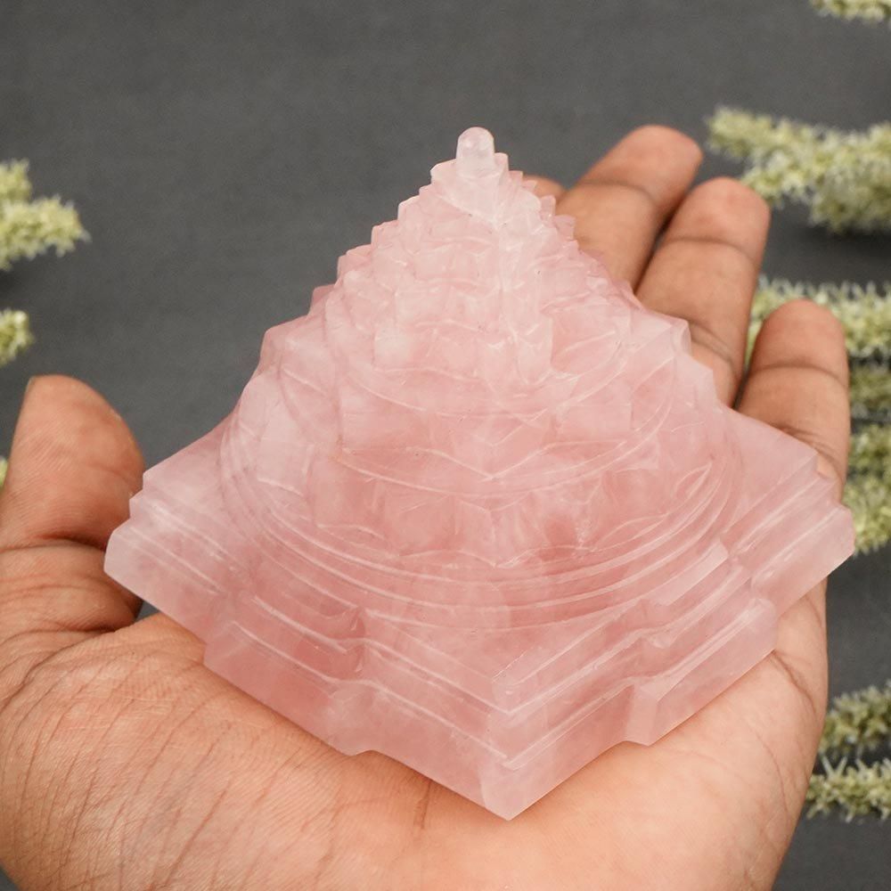 ローズクォーツ・シュリーヤントラ（マハーメール）（約369g）（受注