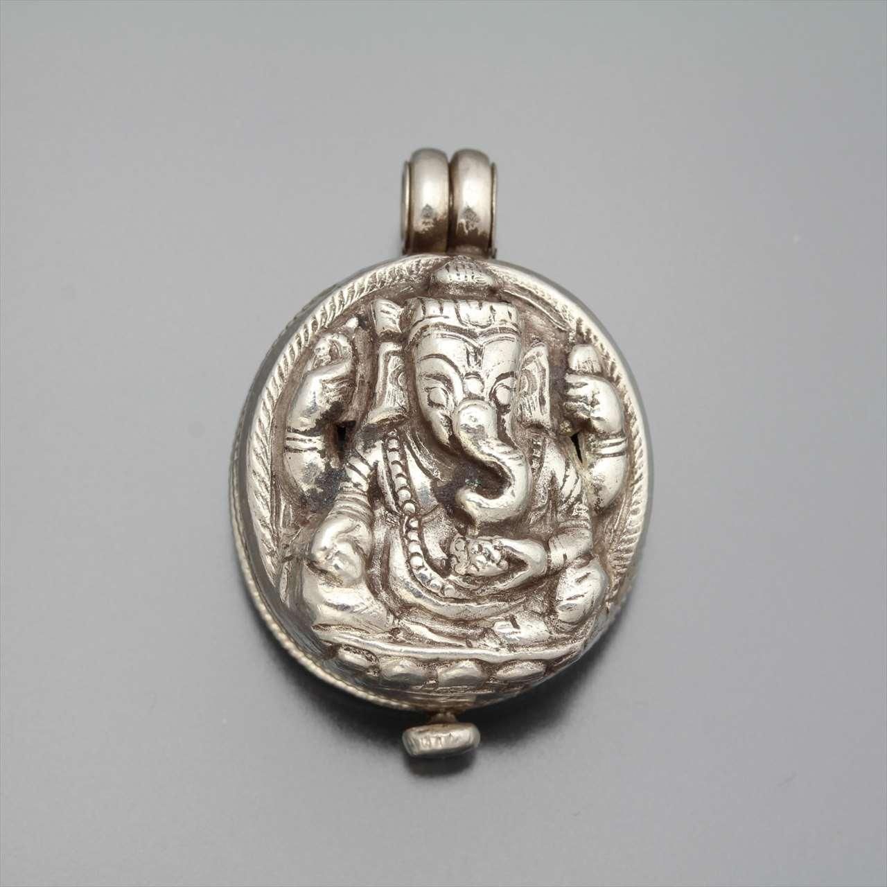 ガネーシャ　ペンダントトップ ガネーシャのペンダントトップ【紐つき】 の通販 - TIRAKITA.COM