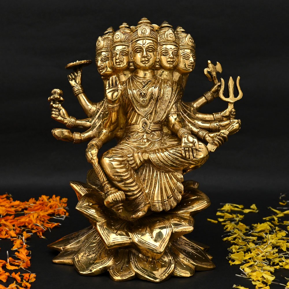 ガーヤトリー女神像（真鍮製、高さ約20.3cm）（受注製作