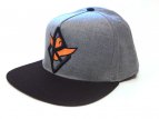 <img class='new_mark_img1' src='https://img.shop-pro.jp/img/new/icons5.gif' style='border:none;display:inline;margin:0px;padding:0px;width:auto;' />KROOKED KAGED BIRD SNAPBACK art by MARK GONZALES/ޡ󥶥쥹