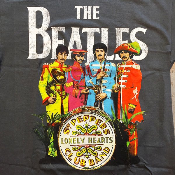 新品 The Beatles ビートルズ サージェントペッバーズ Tシャツ L