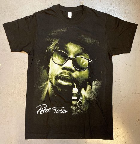 Peter Tosh - Legalize It Vintage Style T-shirt on Black - Bear's